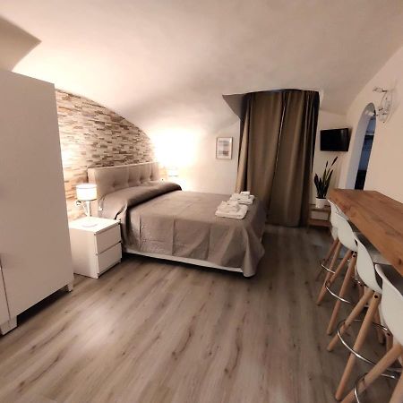 Il Salotto Di Napoli - Guest House 外观 照片